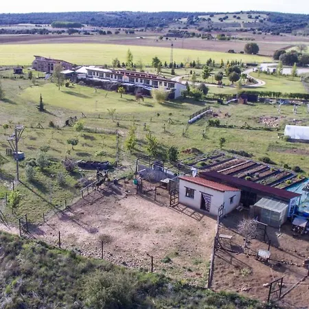 Rural Bioclimático Sabinares Del Arlanza Hotel