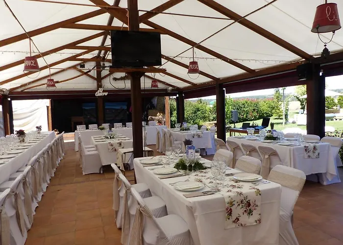 호텔 Bioclimatico Sabinares Del Arlanza 3*