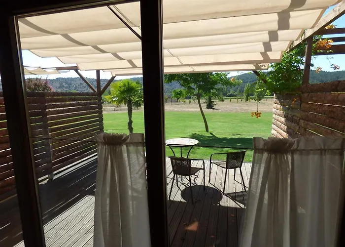 호텔 Bioclimatico Sabinares Del Arlanza 3*